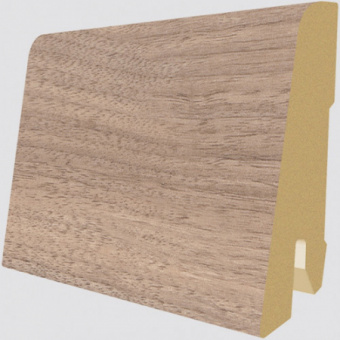 Плинтус Дуб Лэнгли светлый L503